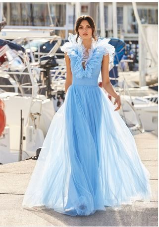 10 vestidos Pronovias 2021: ¿damas o invitadas? 1