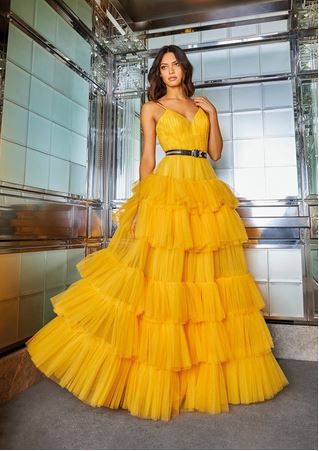 10 vestidos Pronovias 2021: ¿damas o invitadas? 2