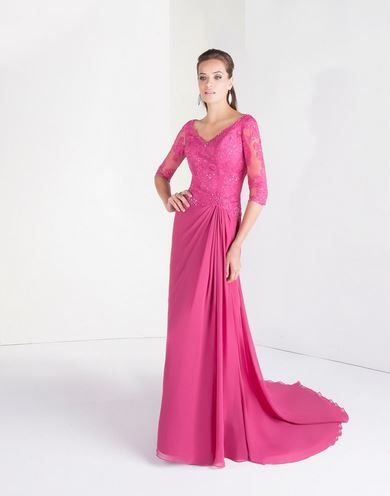 4 vestidos en fucsia para las invitadas 3