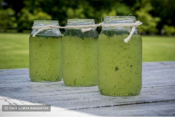 Barra libre de aguas frescas para la boda 4