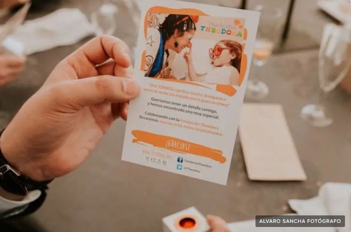 ¿Qué opinas sobre los recuerdos solidarios en una boda? 1