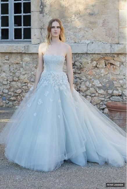 8 Vestidos para invitadas inspirados en los colores Pantone 1