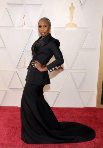 La alfombra roja de los Premios Oscar 2022 - Parte 3 🖤 11