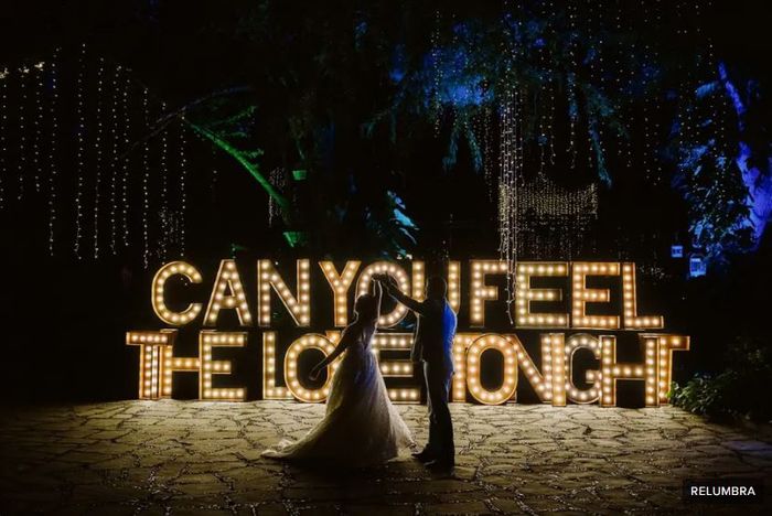 4 ideas para decorar tu boda con letras luminosas - 2