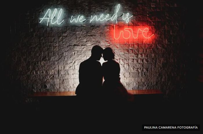 4 ideas para decorar tu boda con letras luminosas 4