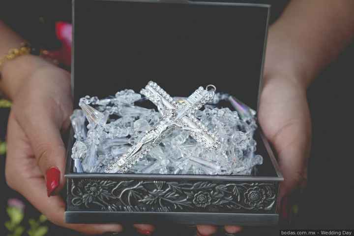 Game of Brides - Accesorios
