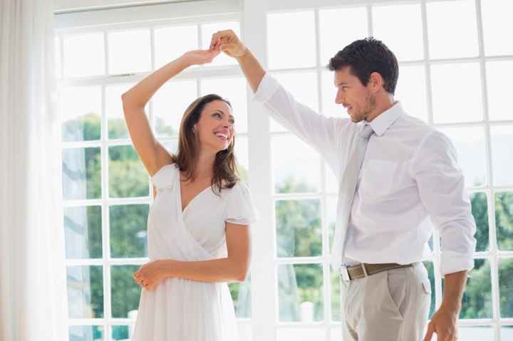   ¿Casarse o comprar una casa? 