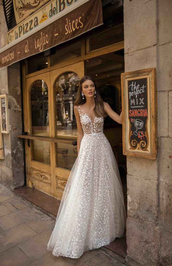 15) Vestido de novias Muse by Berta, colección 2019