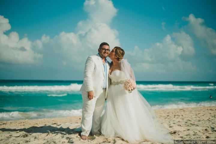 ¡Hola, NOVIA MIRONA!