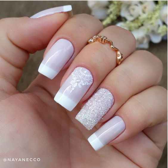 5) Uñas discretas y delicadas para novias