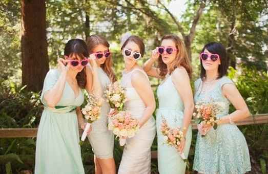 ¿Las gafas de sol es un accesorio para usar en la boda? 