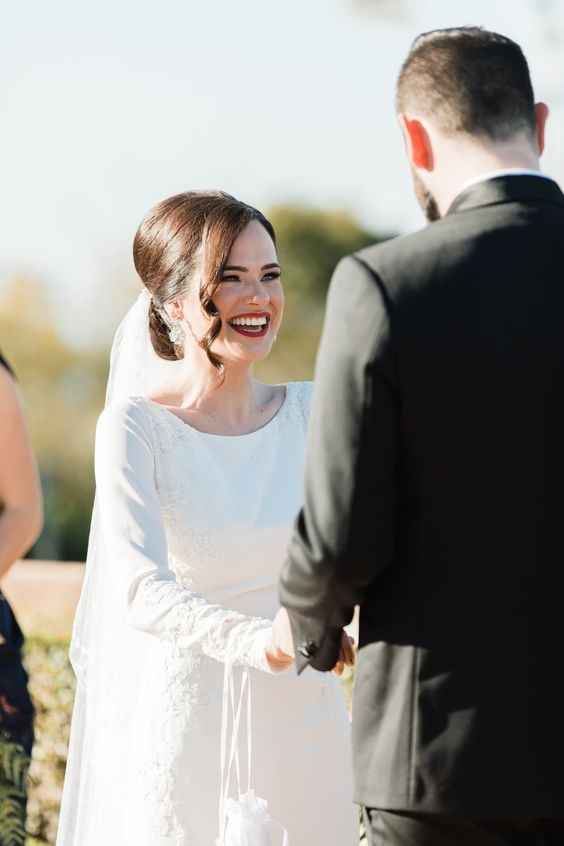 Novias de labial rojo