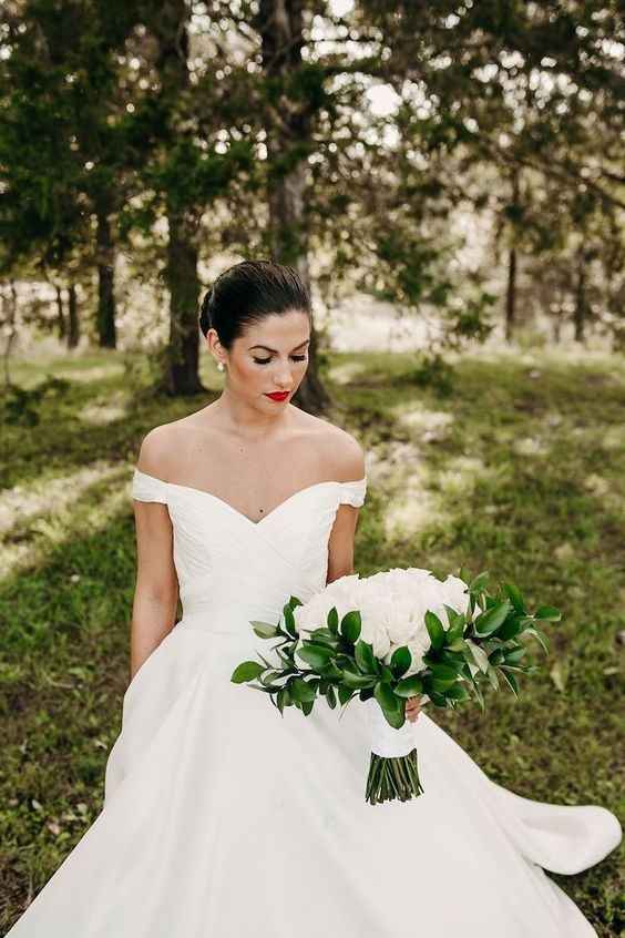 Novias de labial rojo