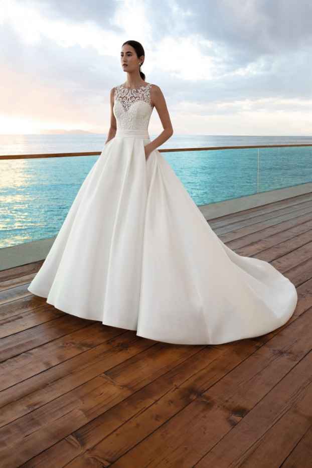 B) Vestido de novia con bolsillo