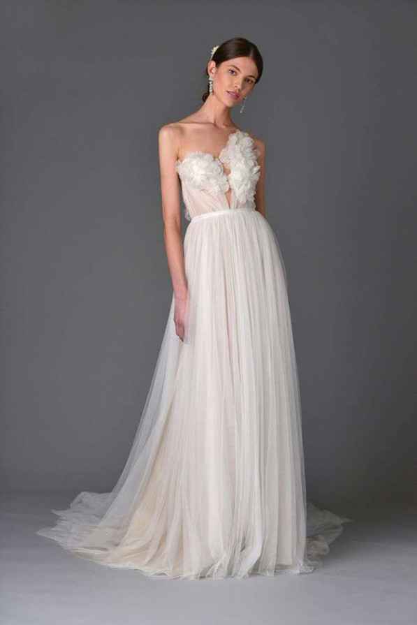 3) novia-hada