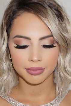 A) Maquillaje de Geraldine