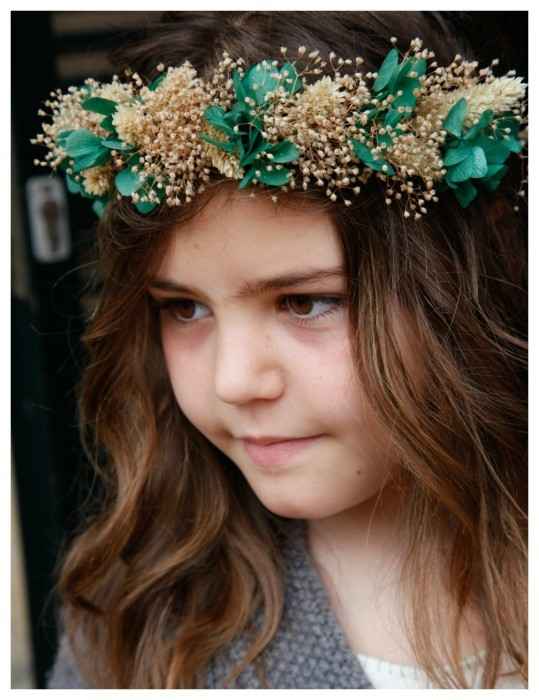 1) corona flores