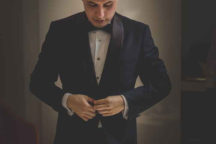 4) look novio