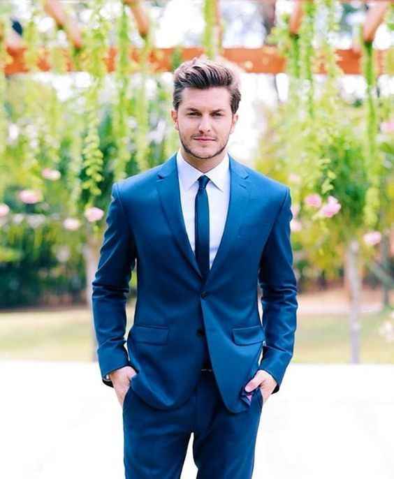 1) Corbata Slin
