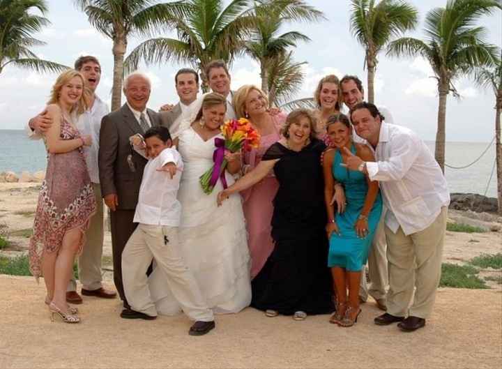 1) foto con la familia