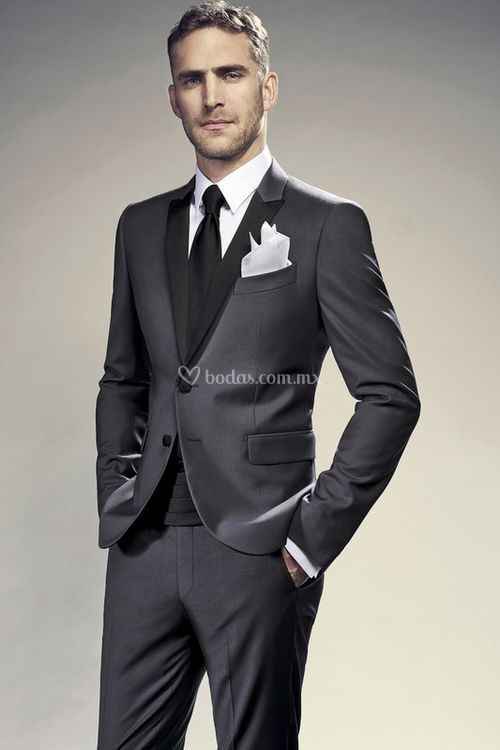 traje negro