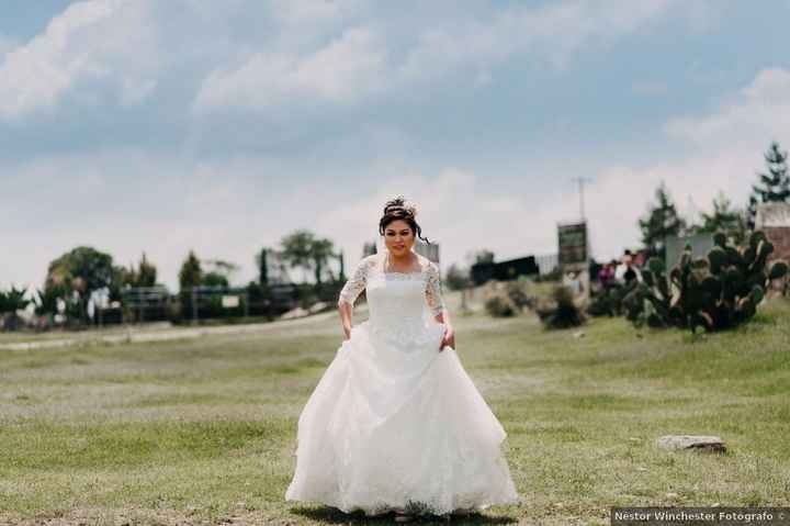 6) Vestido de novia 