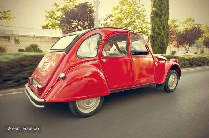 ¿Qué os parece este coche para llegar a la boda? - 2