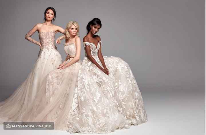 ¿Te gustaría tener una foto con tus amigas vestidas de novia? - 1