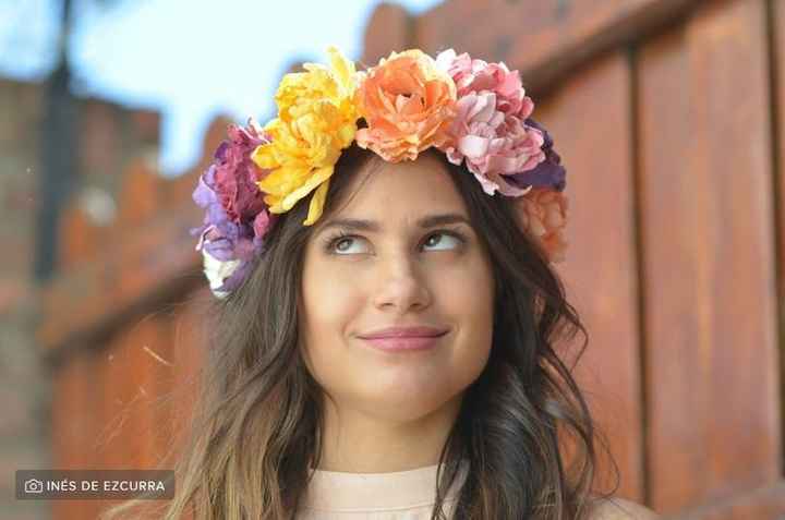 Corona de flores para las invitadas, ¿sí o no? - 3