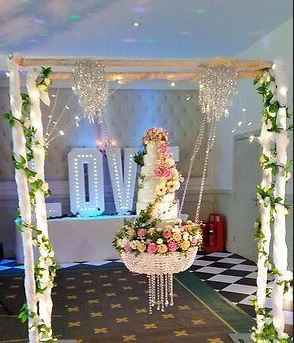 Un pastel colgante en tu boda🍰 - 2