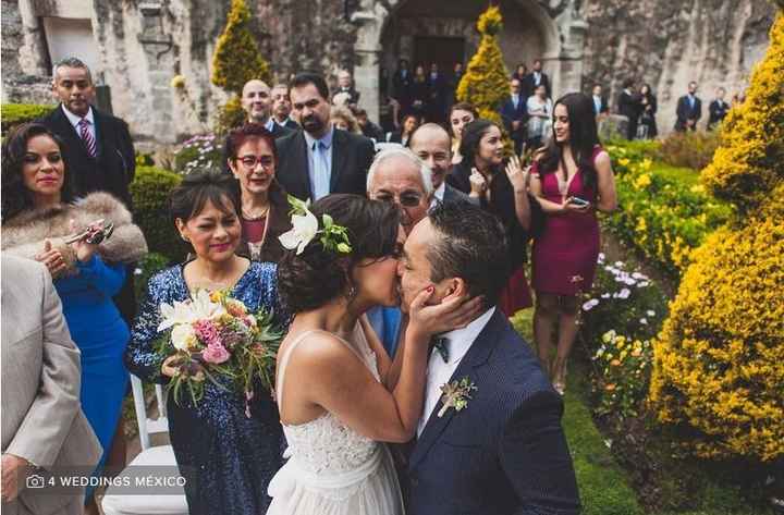 La familia en 1 palabra #diadelafamilia - 1