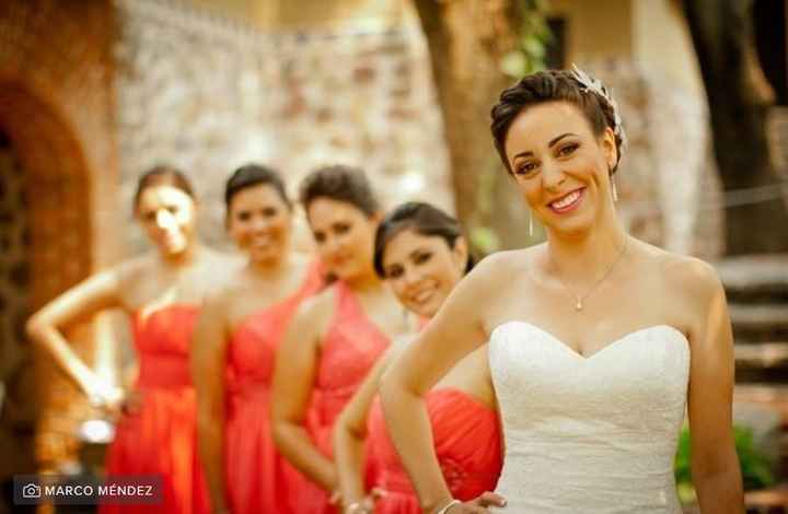 ¿Podemos elegir peinado y maquillaje para las damas? - 1