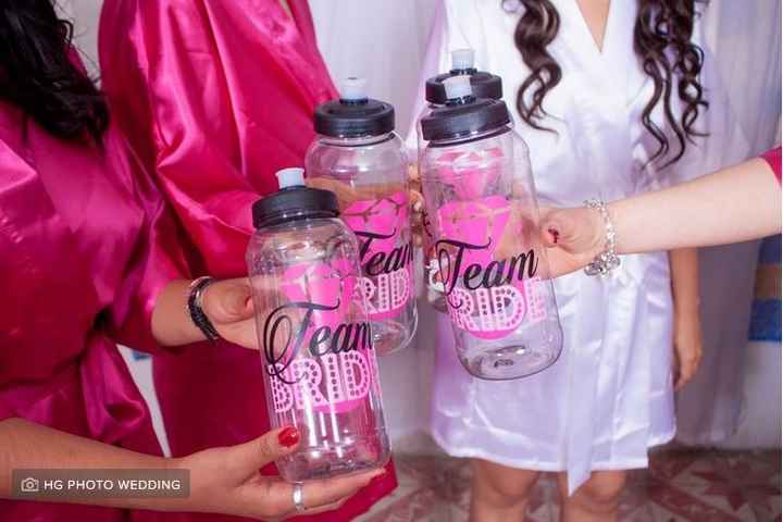 Pedidas de damas: ¿Les darás algún regalo? - 1