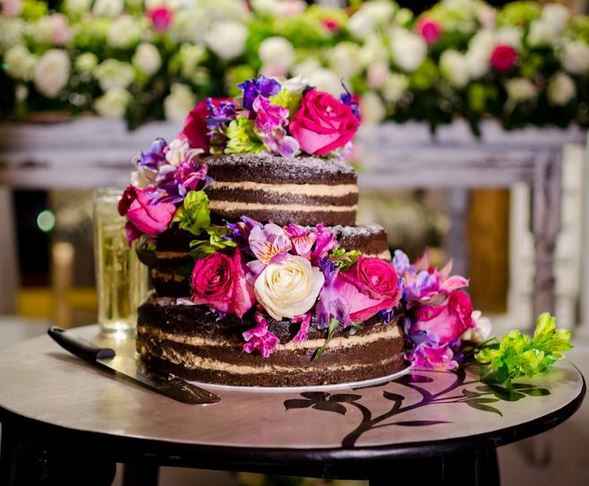 5 pasteles de boda con flores - 5