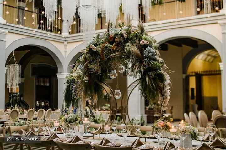 4 centros de mesa ALTOS para la boda - 1