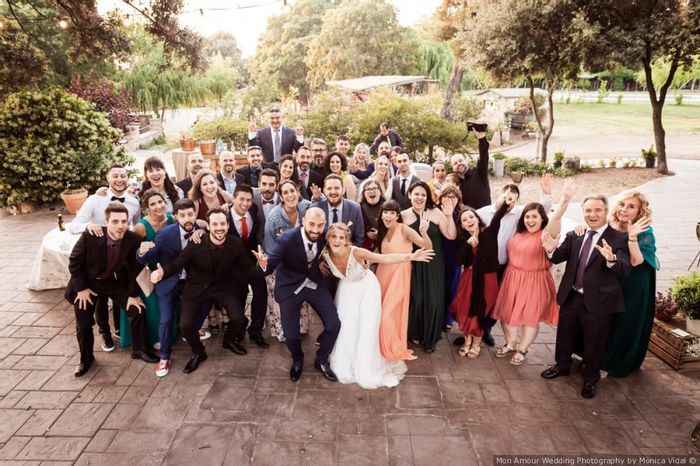 ¡Que levante la mano las parejas de la mejor Comunidad del mundo!  🙋 - 1