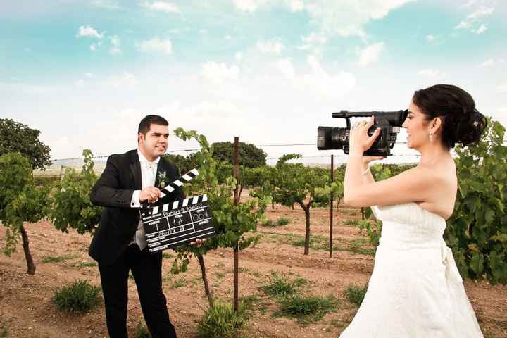 La duración ideal de los vídeos que se ponen en una boda es… - 1
