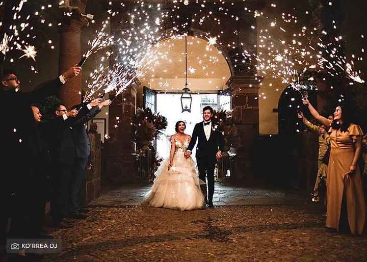4 momentos con fuegos artificiales y pirotecnia en tu boda - 1