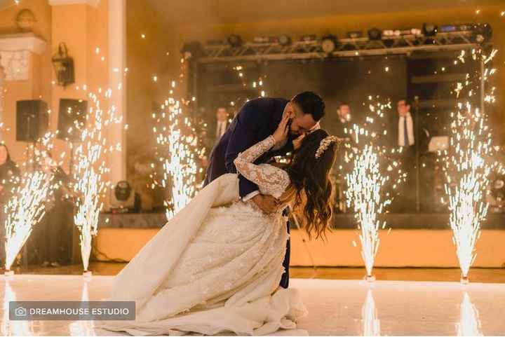 4 momentos con fuegos artificiales y pirotecnia en tu boda - 3