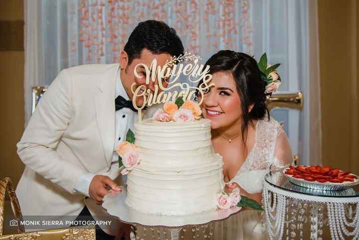 Antes de organizar la boda, siempre supe que querría un pastelito - 1