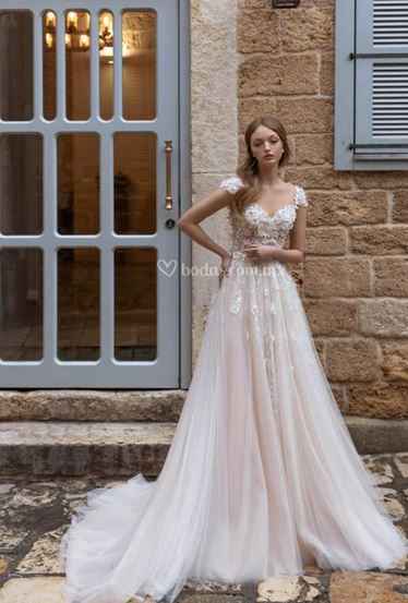 Un Vestido al día: Daria Karlozi - 1
