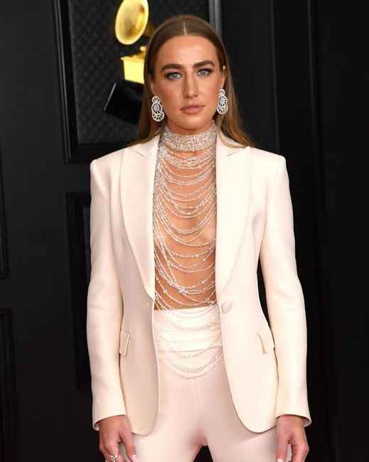 Tenemos los mejores looks de los Grammy 2021: ¡vota por tu favorito! - 16
