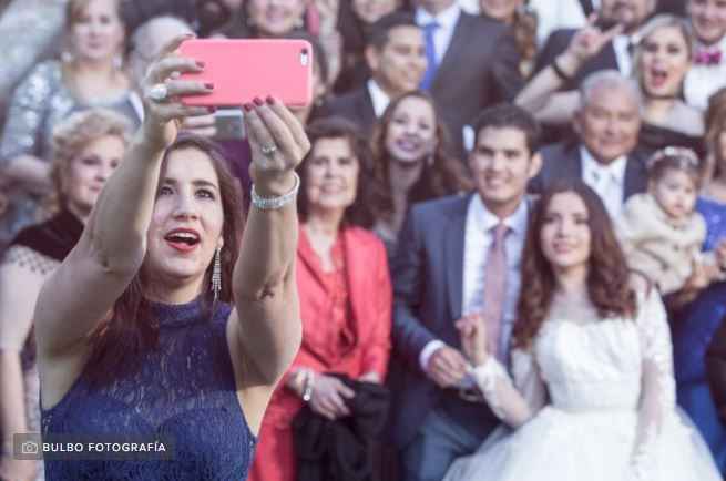 ¿Te atreverías a qué un invitado sea tu fotógrafo oficial? - 1