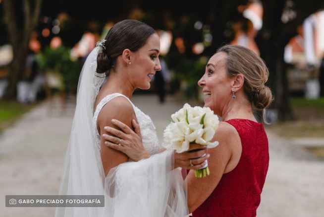¿Cuál suegra se está involucrando más en la boda?  🎁 - 1