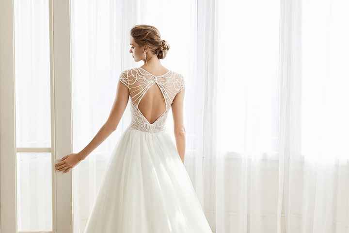 ¿Te gusta o no te gusta espalda del vestido? - 1