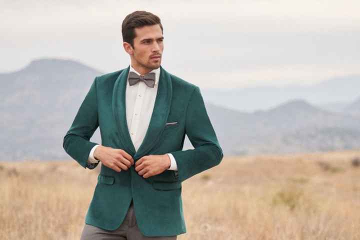 Novio, ¿vas o no vas con un traje de colores? - 1