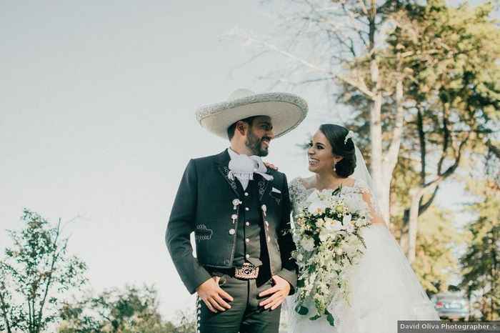 ¿Ya tienes✅tu vestido/ traje? - 1
