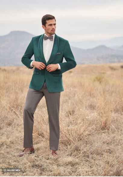Novio, ¿Te gustaría llevar un traje de color? - 1