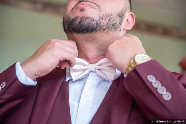 Novio, ¿usarías esta corbata en tu boda?👔 - 1