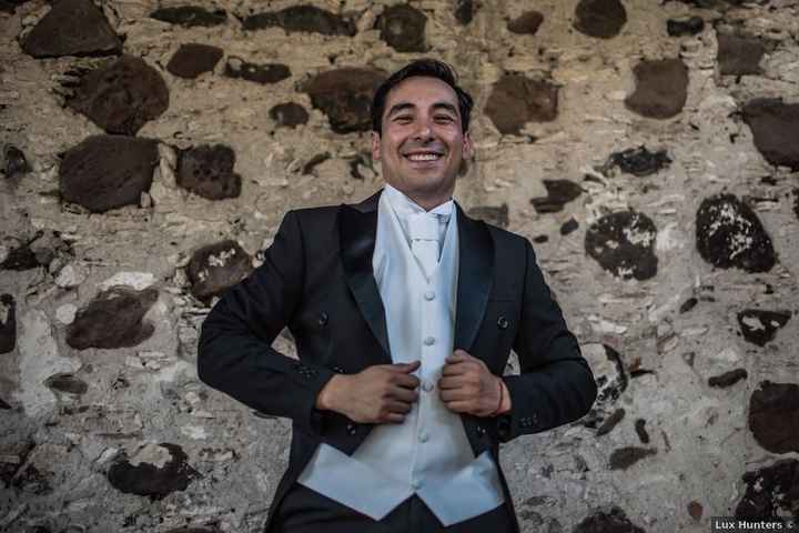 Traje, ¿Me lo quedo🥰, Me lo pienso 🤔, lo tiro🙈? - 1